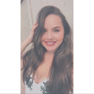 Meet your Posher, Felecia